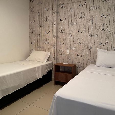 Apartamento Climatizado Ao Lado Do Premium Hosp. Гояния Экстерьер фото