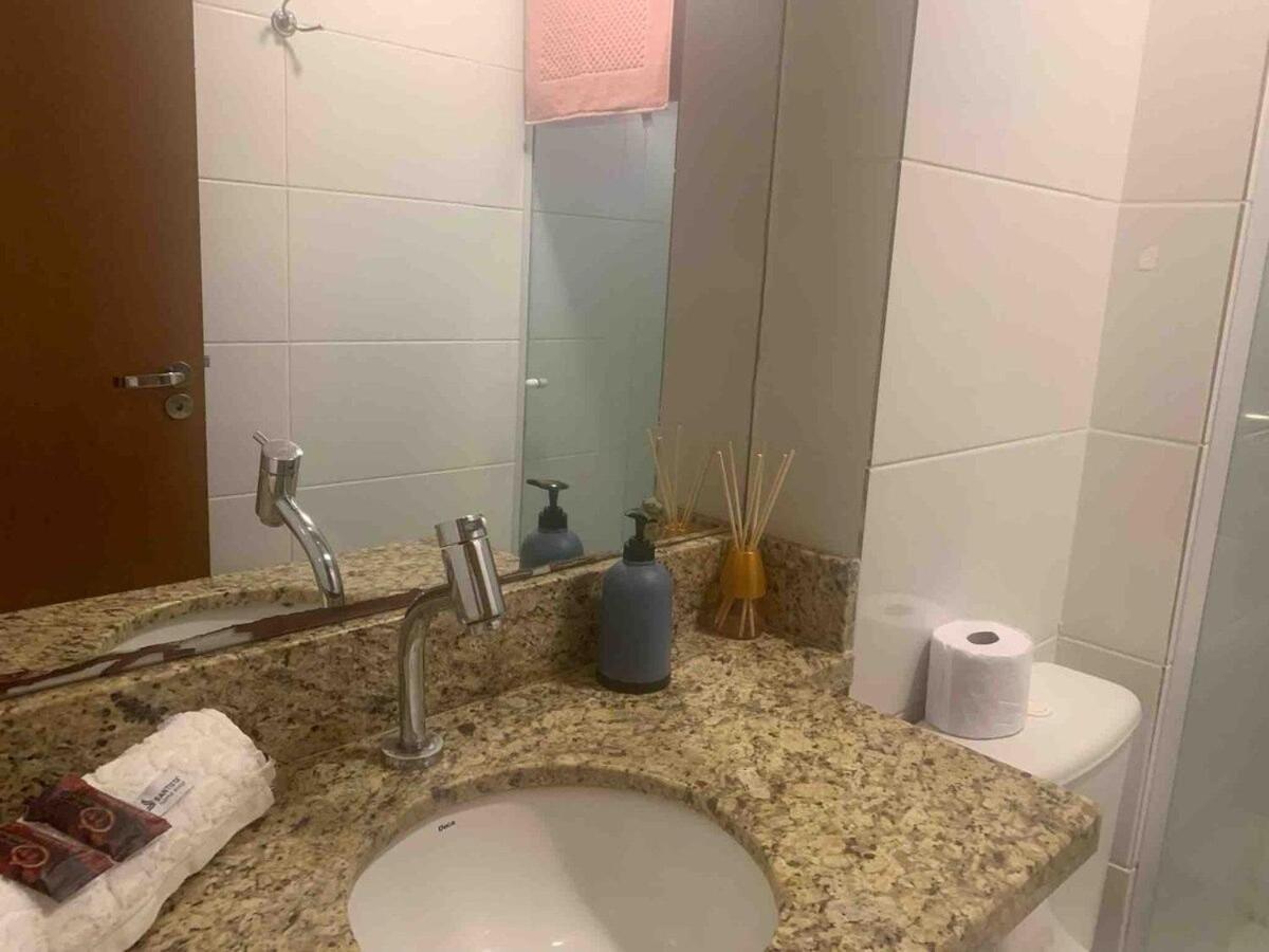 Apartamento Climatizado Ao Lado Do Premium Hosp. Гояния Экстерьер фото
